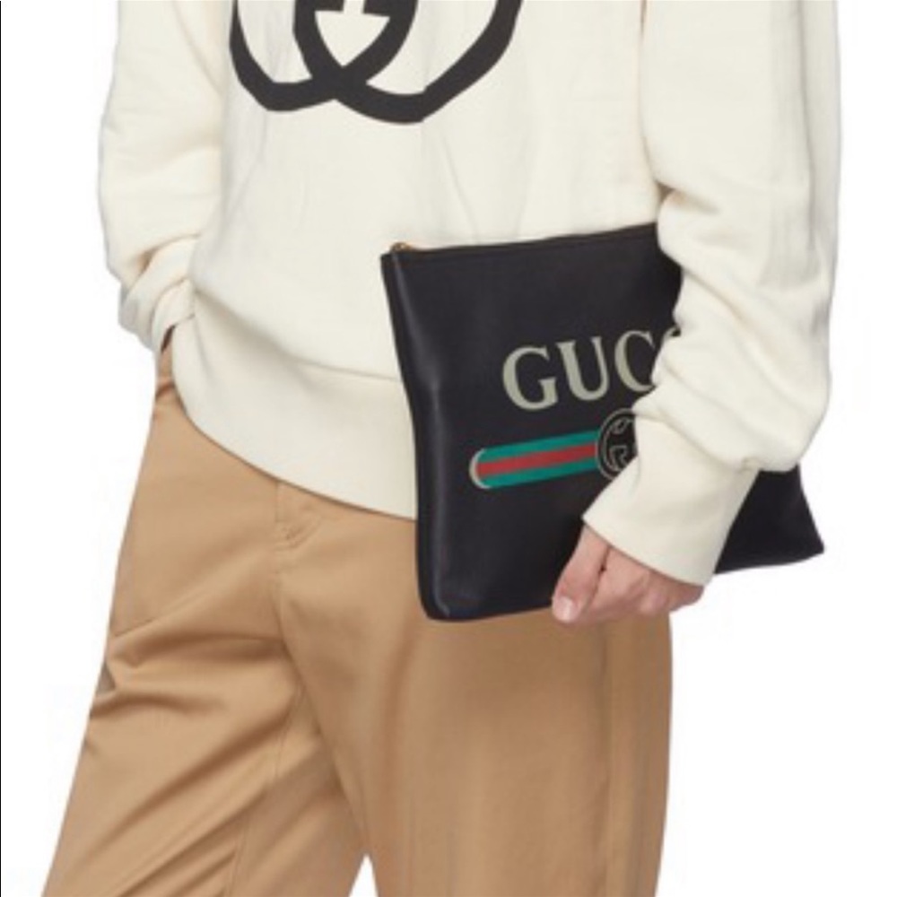 Gucci Logo Vintage Zipper Pouch
